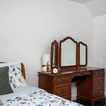 Charming Getaway Edenderry