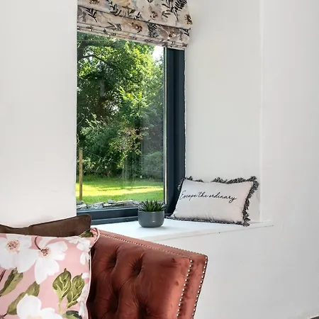 Charming Getaway * Edenderry