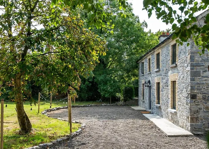 Charming Getaway *