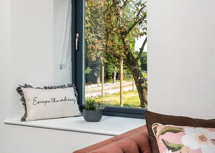 Charming Getaway Дом отдыха